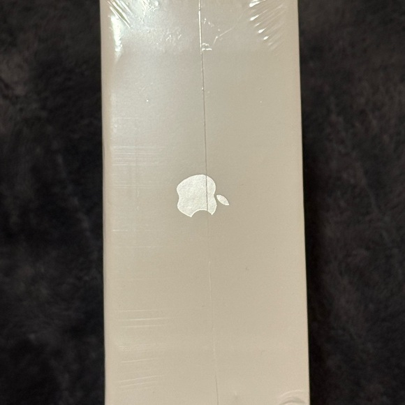 -In Factory Plastic

-Retail $249

Take it for $85

( Questions? Text Me ) - Picture 5 of 8